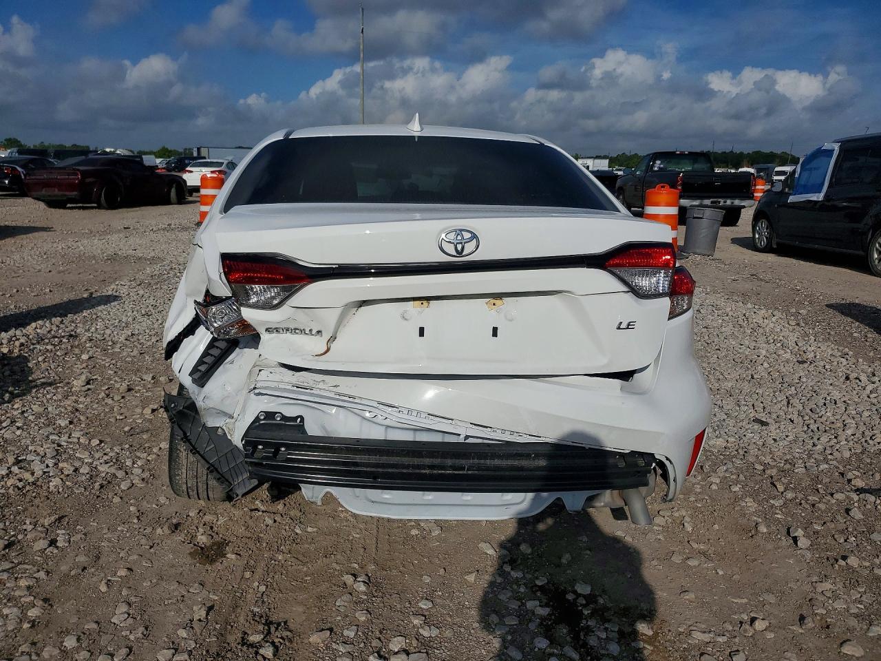 2024 Toyota Corolla Le - Фото 6
