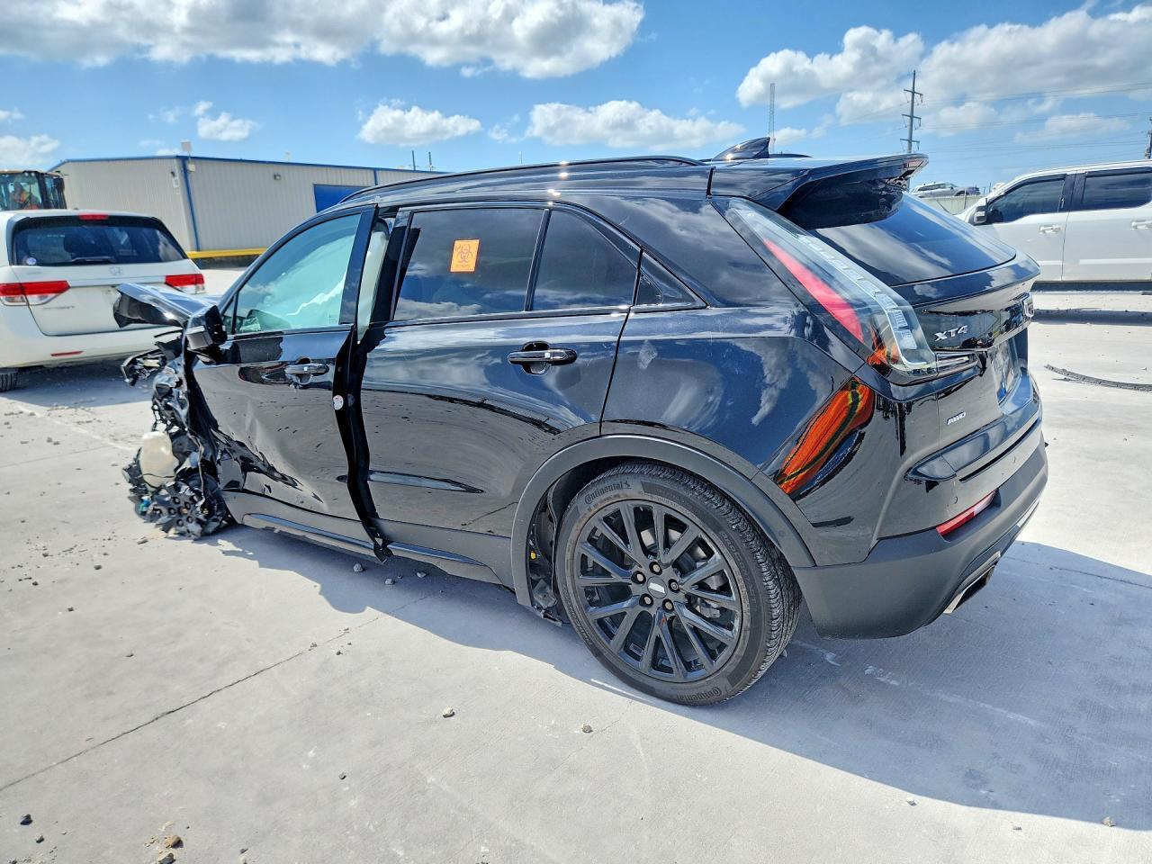 2022 Cadillac Xt4 Sport - Фото 2