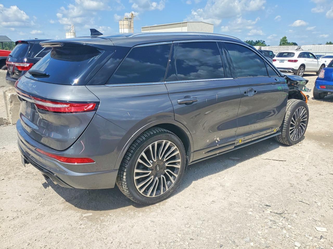 2021 Lincoln Corsair Grand Touring - Фото 3
