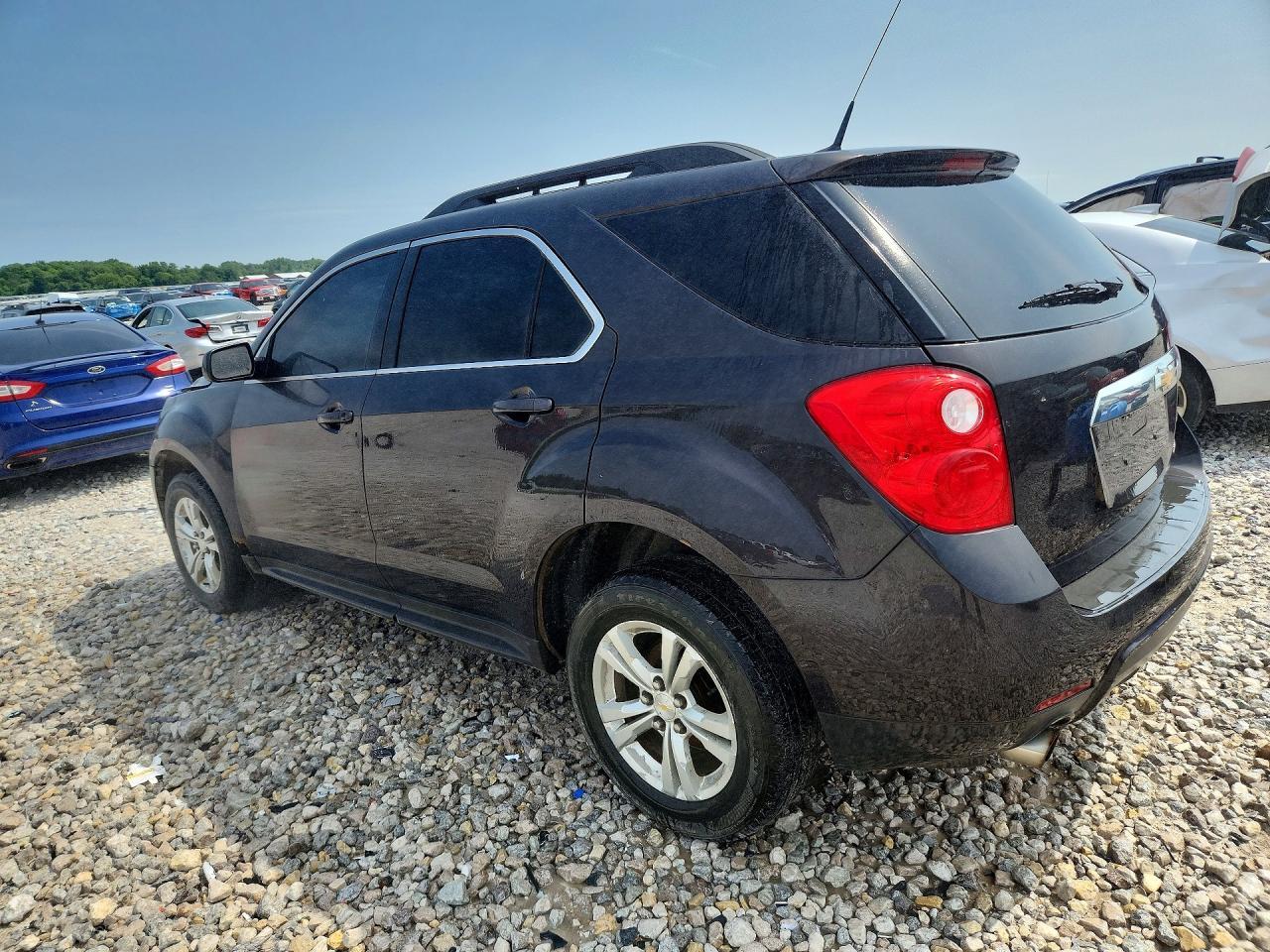 2015 Chevrolet Equinox Lt - Image 2