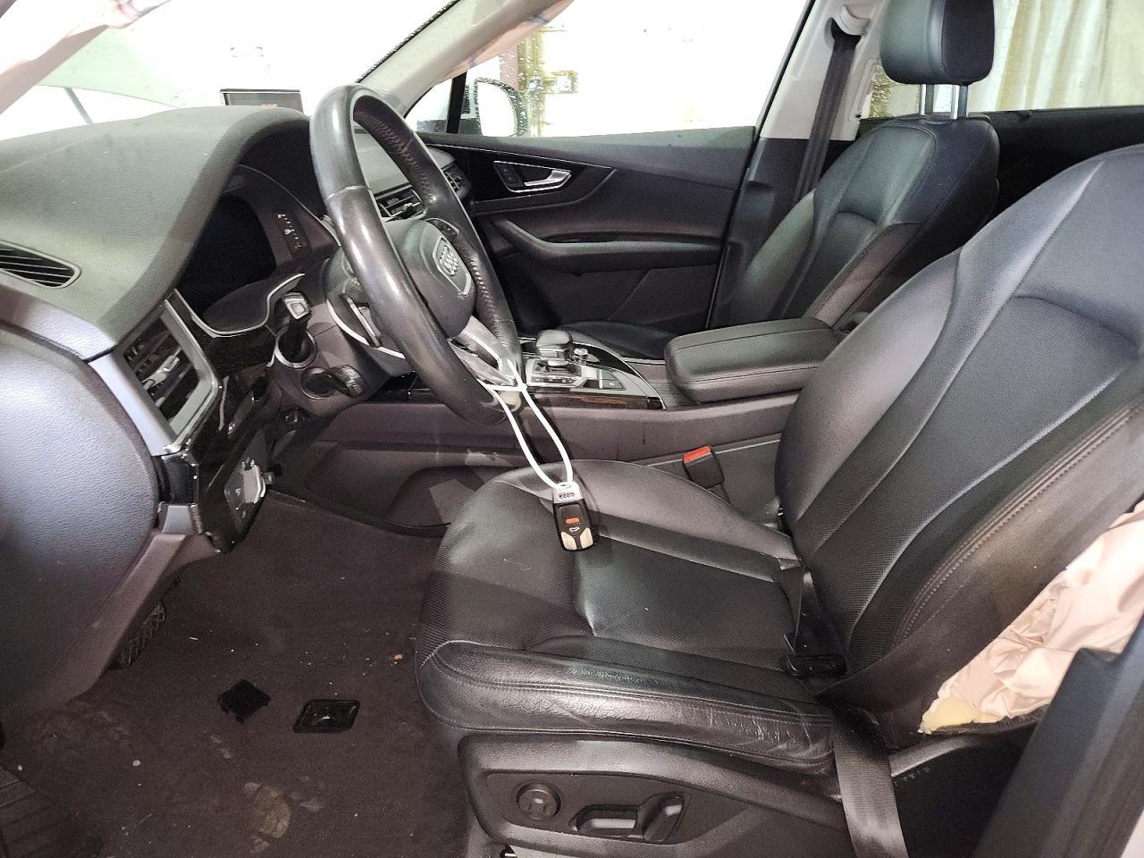 2019 Audi Q7 Premium Plus - Image 7