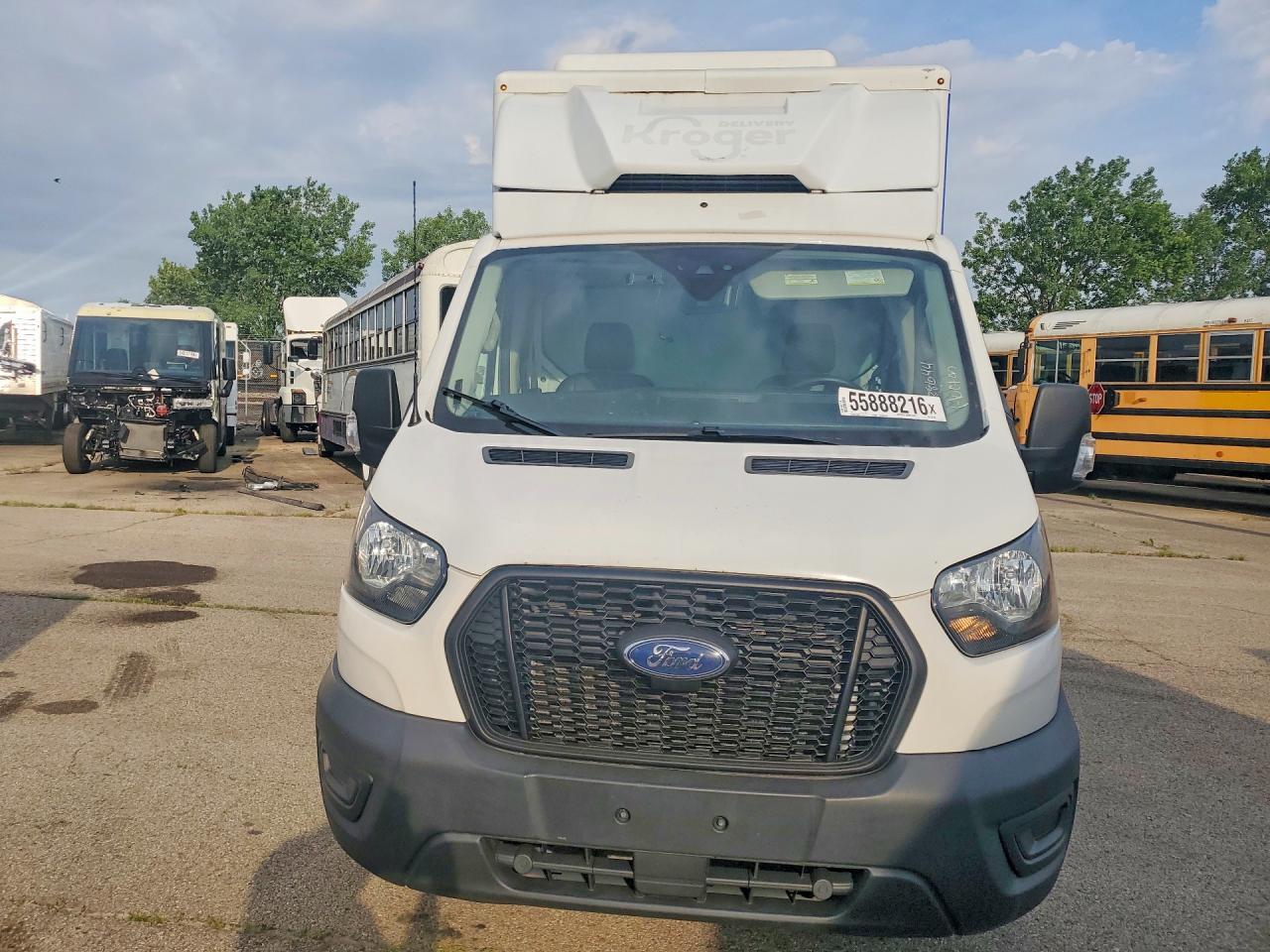 2020 Ford Transit Delivery Truck - Фото 5