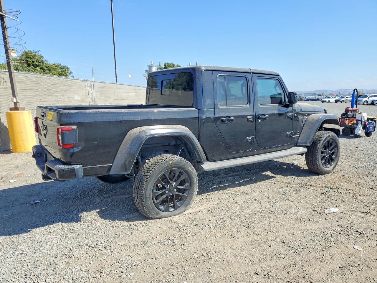2021 Jeep Gladiator Overland - Фото 3