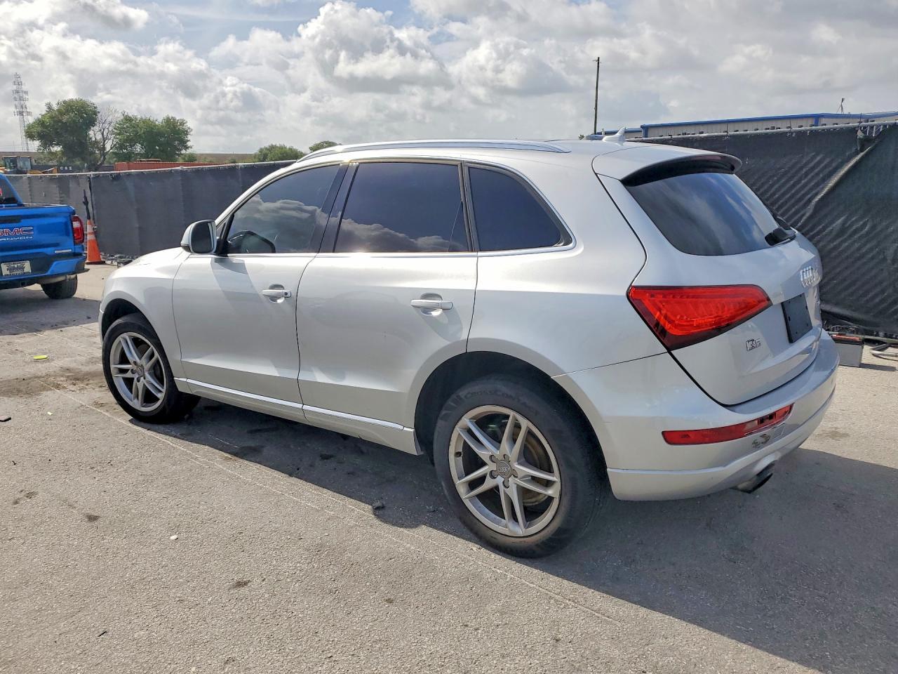 2013 Audi Q5 Premium Plus - Фото 2