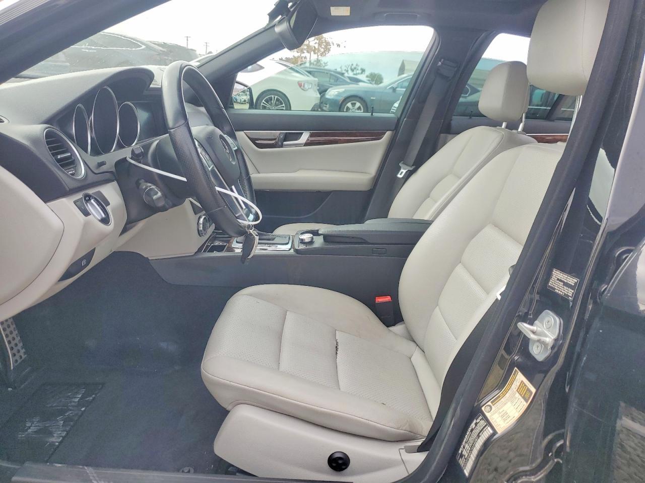 2012 Mercedes-Benz C 250 - Image 7