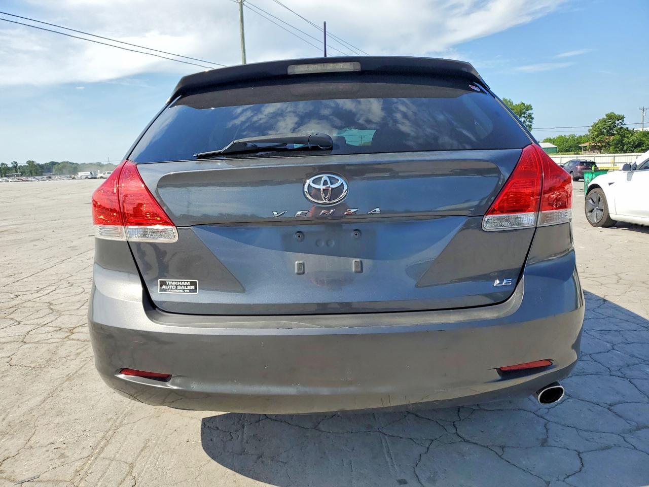 2012 Toyota Venza Le - Image 6