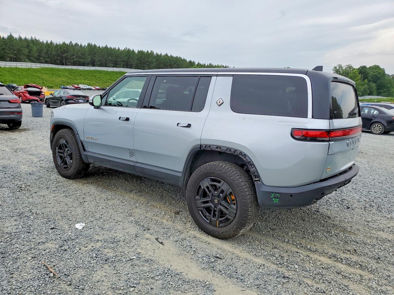 2023 Rivian R1S Adventure - Image 2