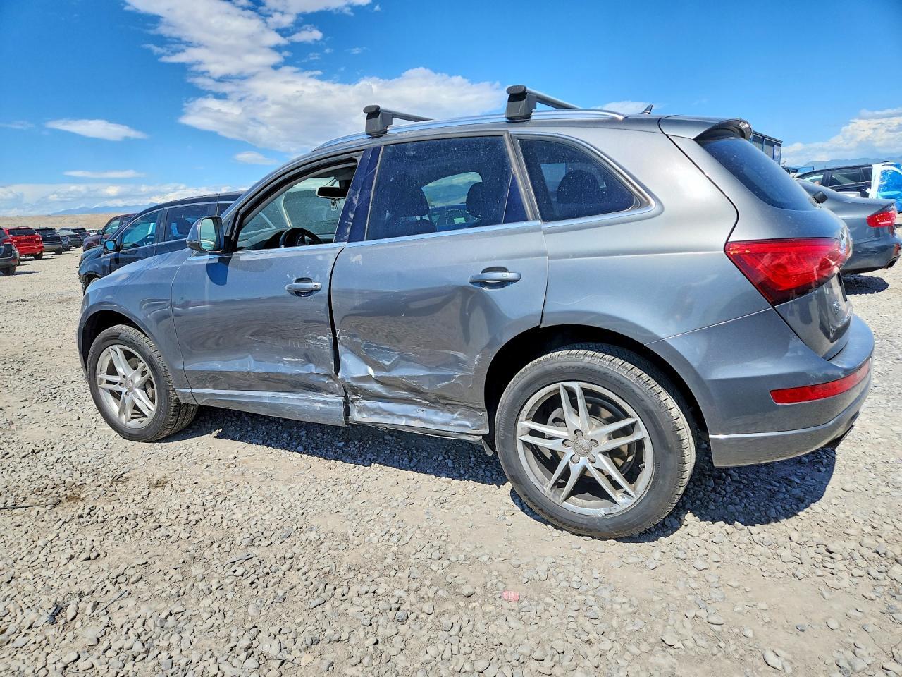 2014 Audi Q5 Premium Plus - Image 2