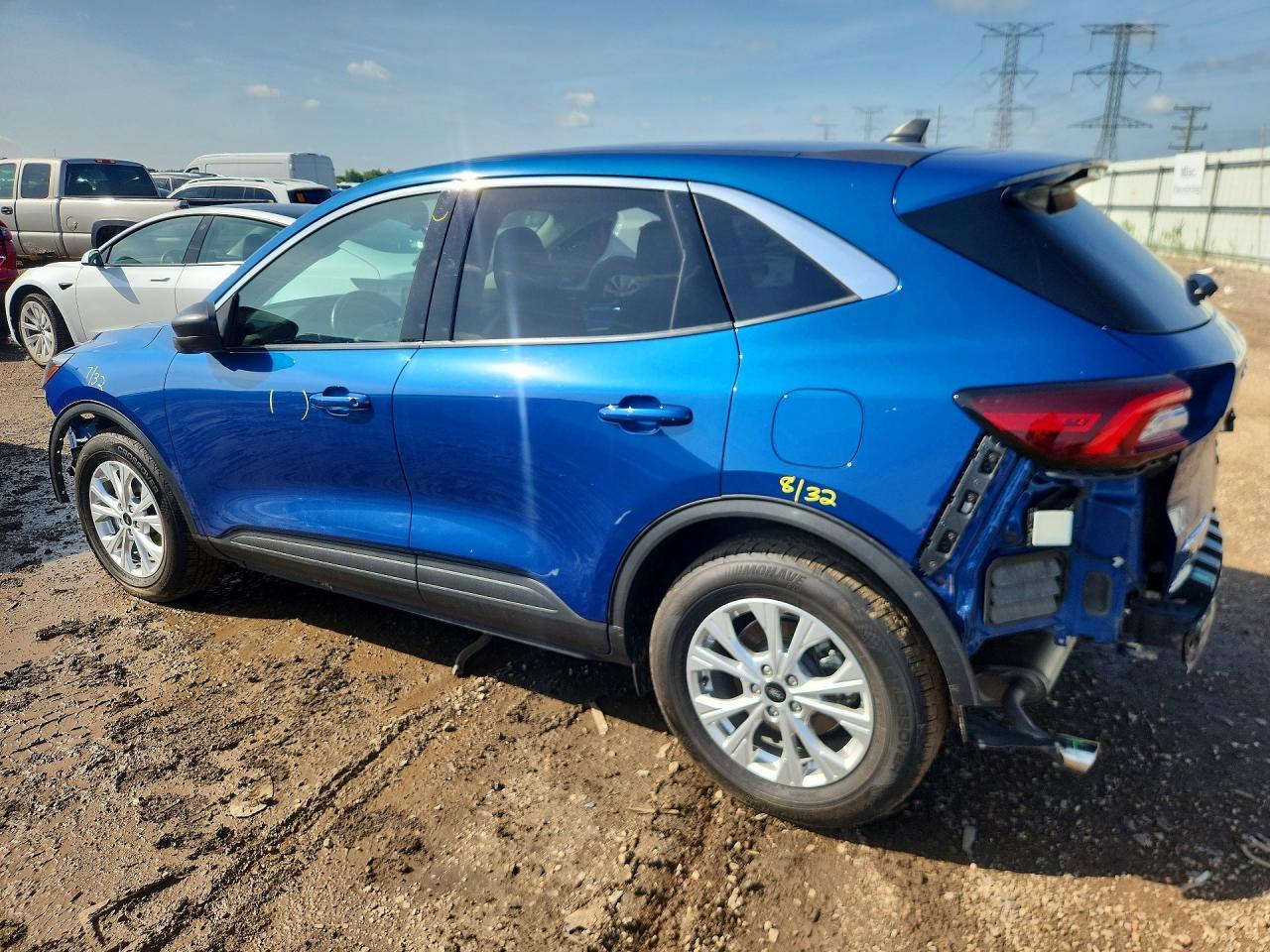 2023 Ford Escape Active - Фото 2
