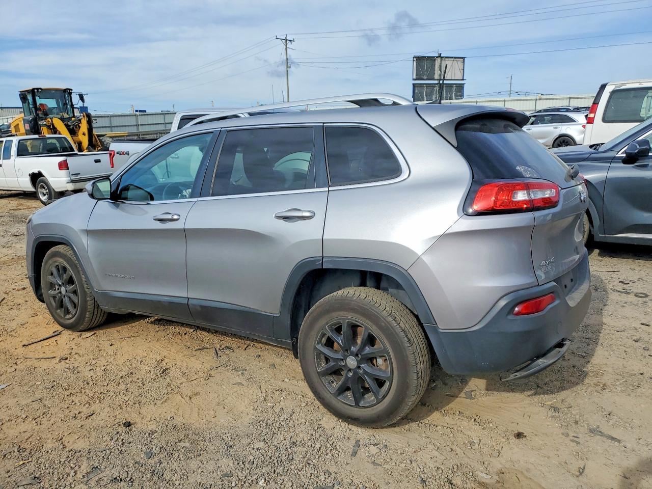 2017 Jeep Cheerokee - Фото 2