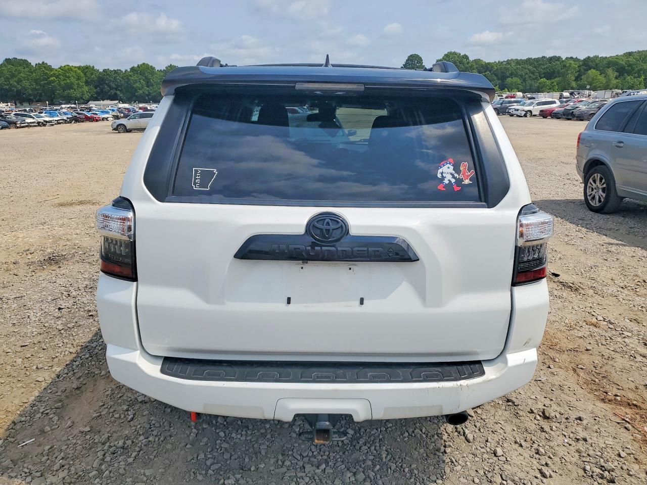 2021 Toyota 4Runner Venture Edition - Фото 6