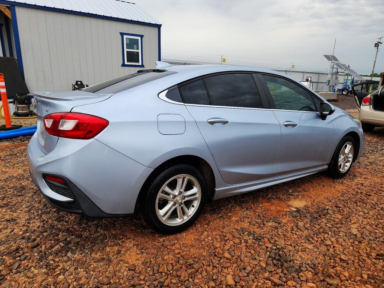 2017 Chevrolet Cruze Lt - Фото 3