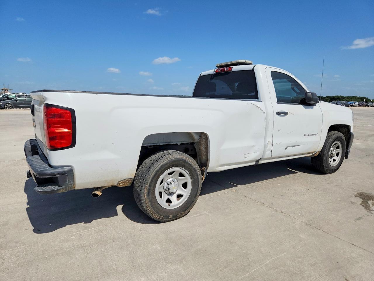 2016 Chevrolet Silverado C1500 - Фото 3