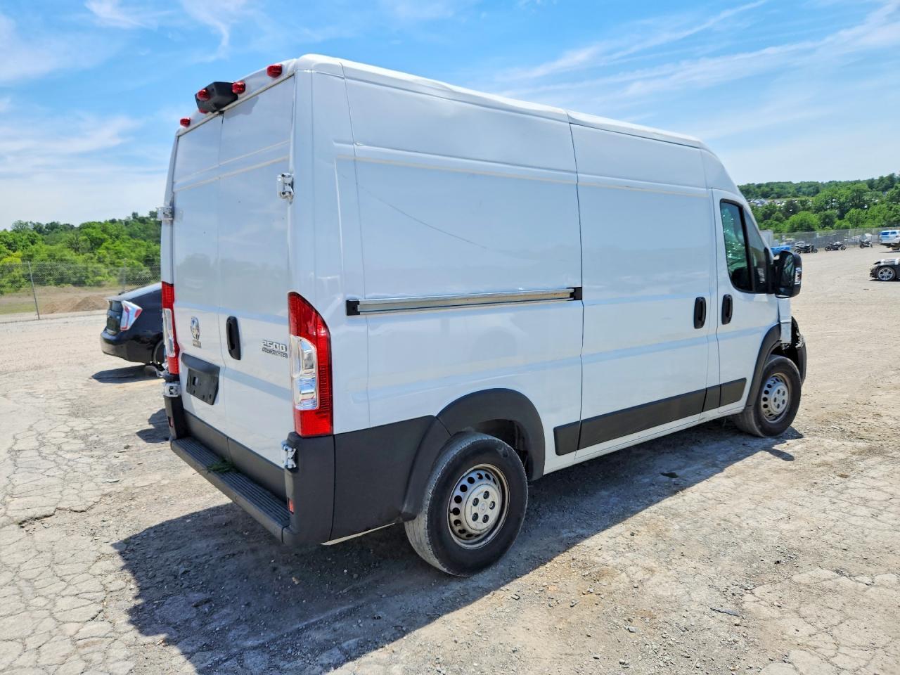2024 Ram Promaster 2500 2500 High - Image 3