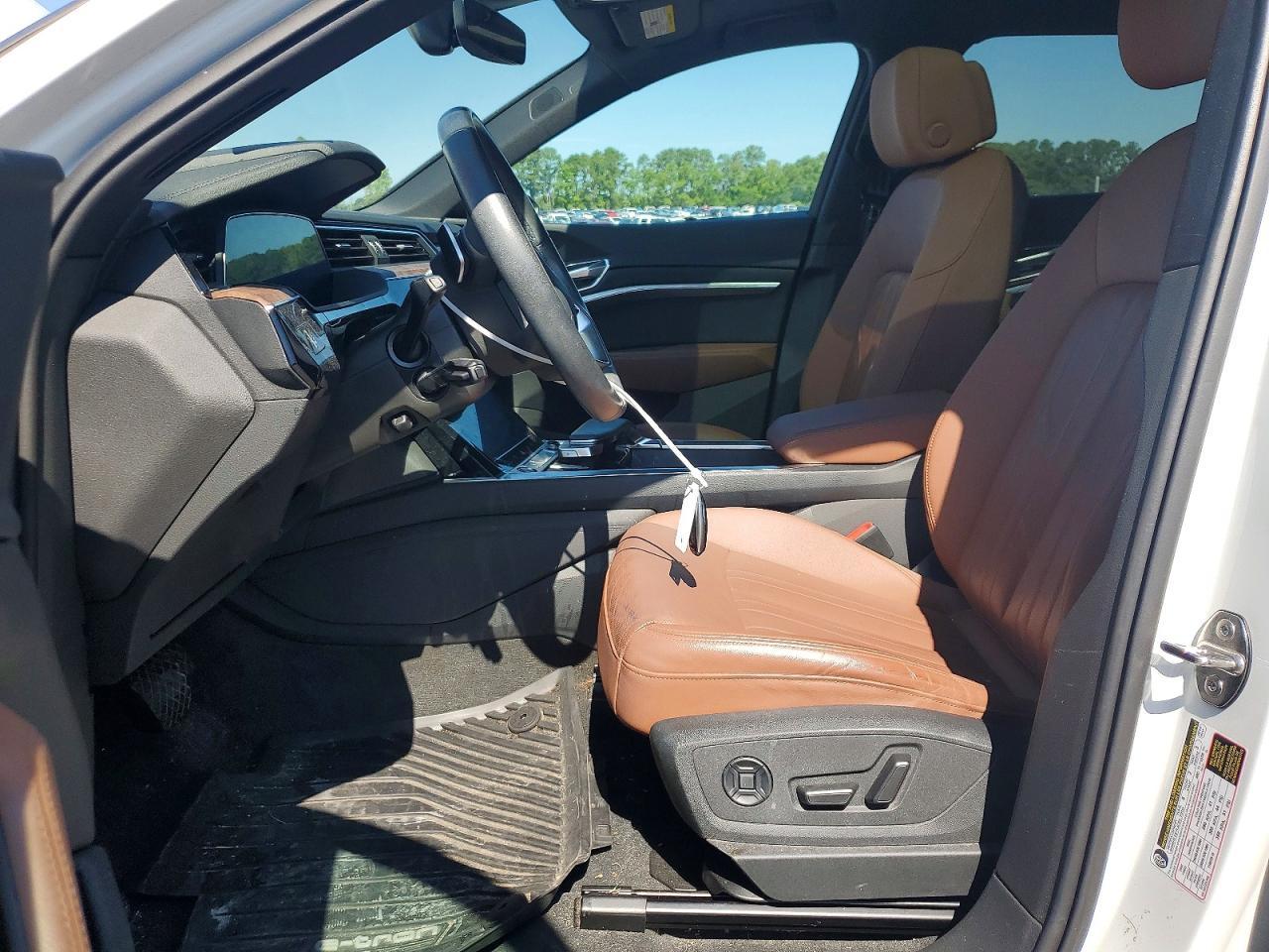 2023 Audi E-Tron - Фото 7
