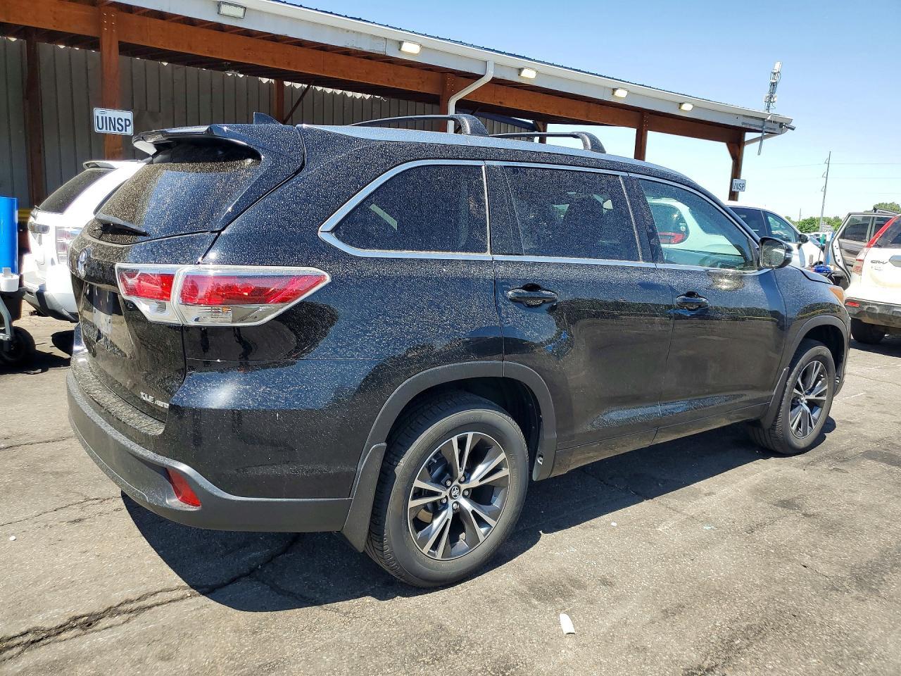 2016 Toyota Highlander Xle - Фото 3