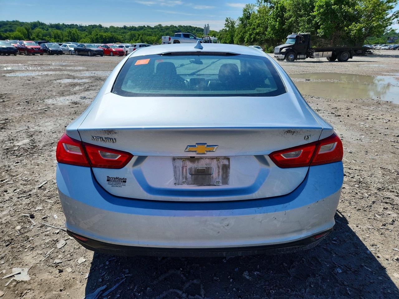 2017 Chevrolet Malibu Lt - Image 6