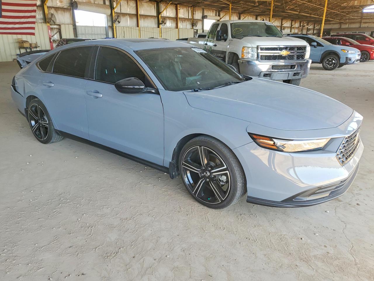 2023 Honda Accord Hybrid Sport - Image 4