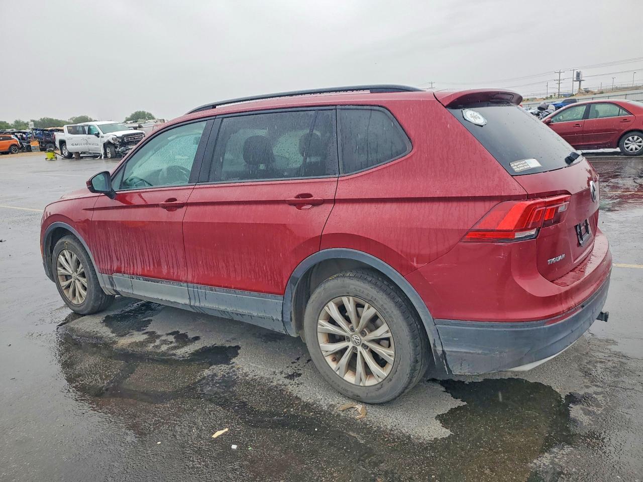 2018 Volkswagen Tiguan S - Image 2