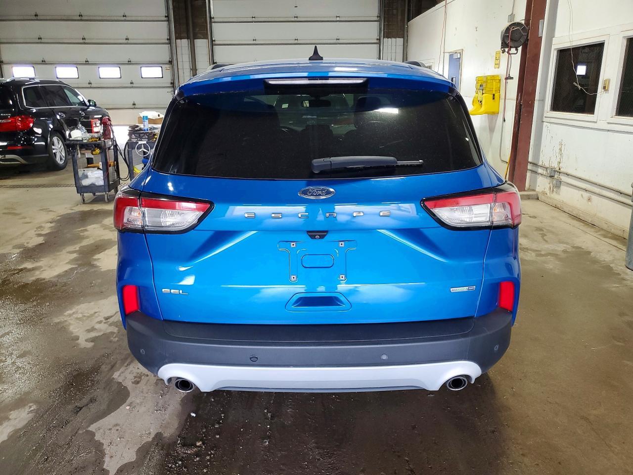 2020 Ford Escape - Фото 6