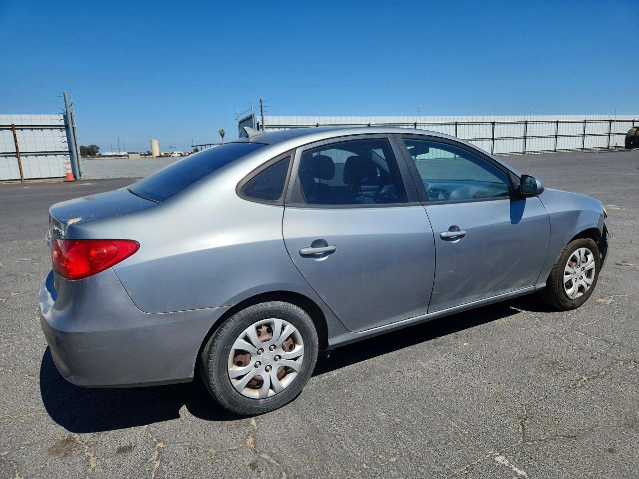 2010 Hyundai Elantra Gls - Image 3