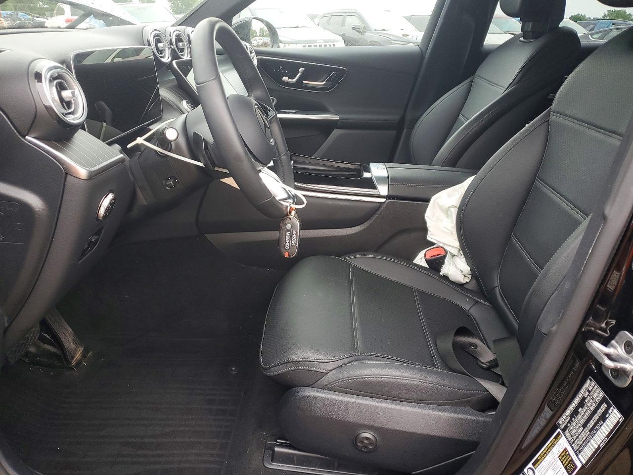 2026 Mercedes-Benz Glc 300 4Matic - Image 7