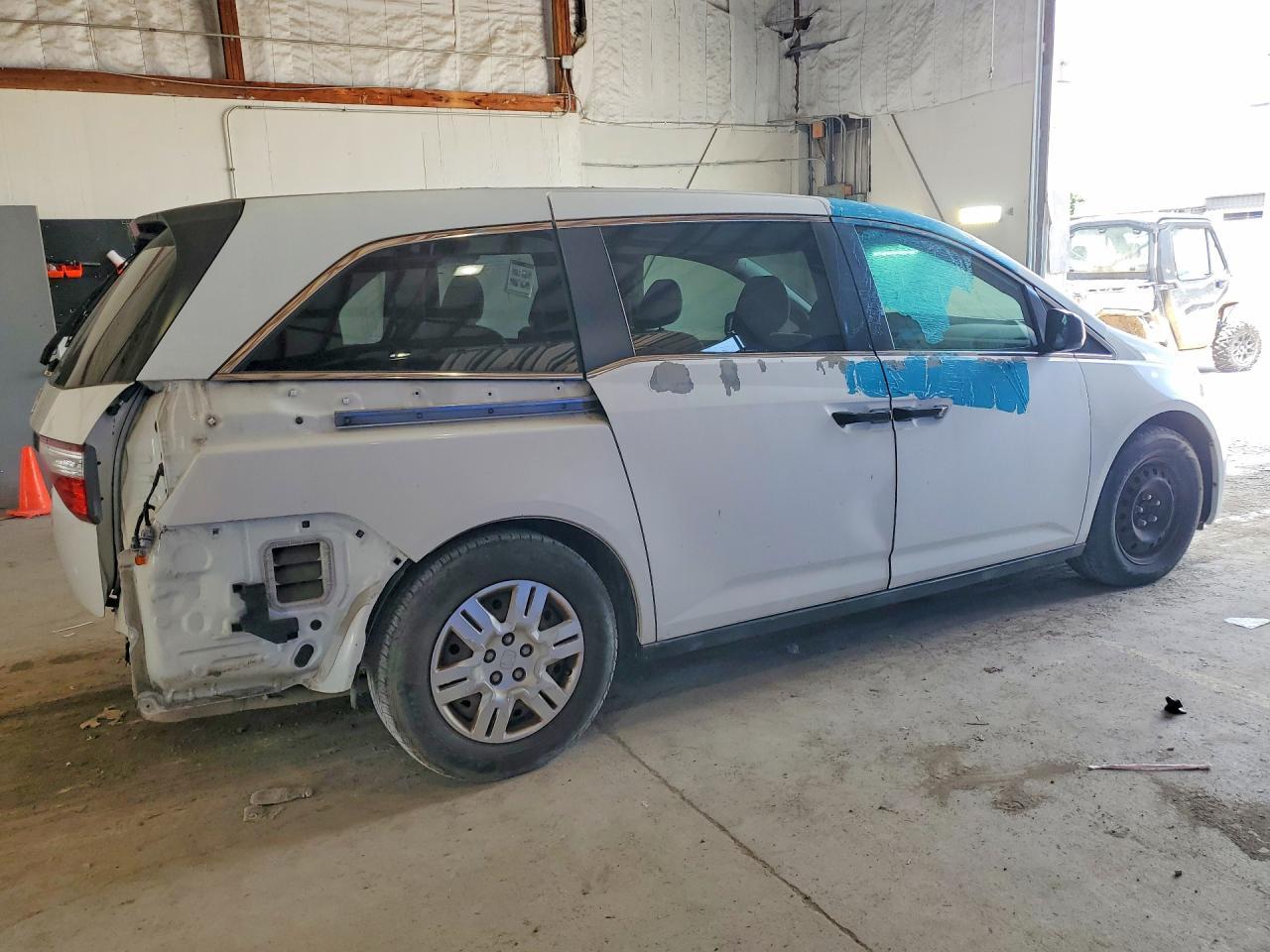 2011 Honda Odyssey Lx - Фото 3