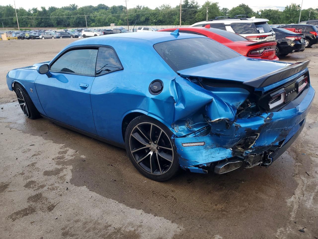 2016 Dodge Challenger R - Фото 2