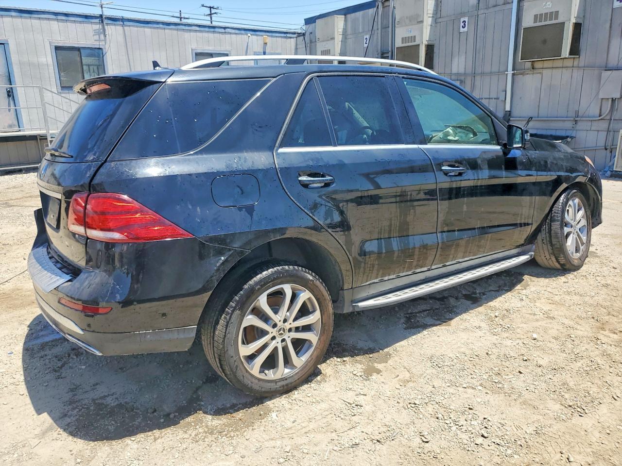 2017 Mercedes-Benz Gle 350 - Фото 3