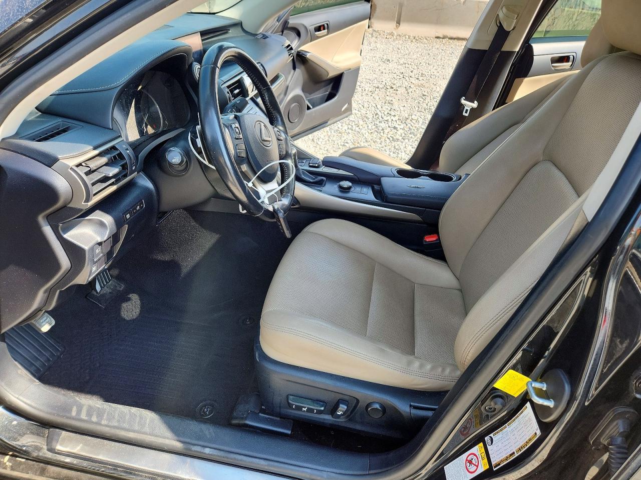 2017 Lexus Is 300 - Фото 7