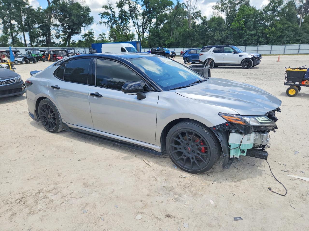 2022 Toyota Camry Xse - Фото 4