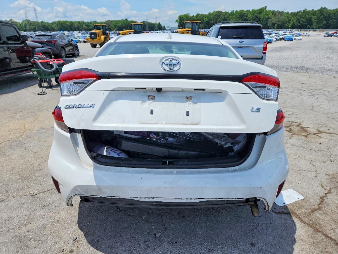 2021 Toyota Corolla Le - Фото 6