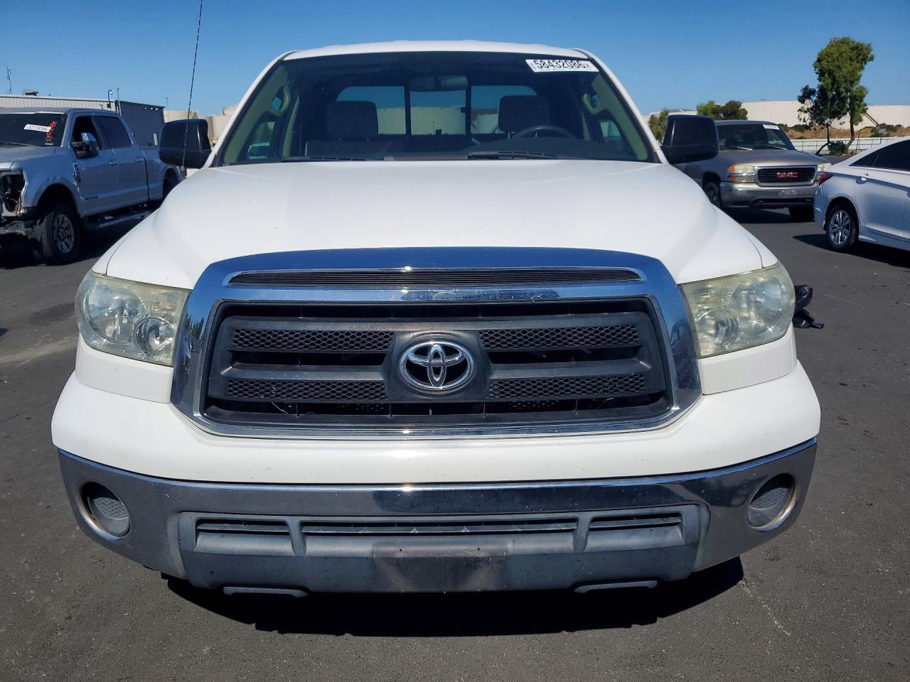 2011 Toyota Tundra Double Cab Sr5 - Фото 5