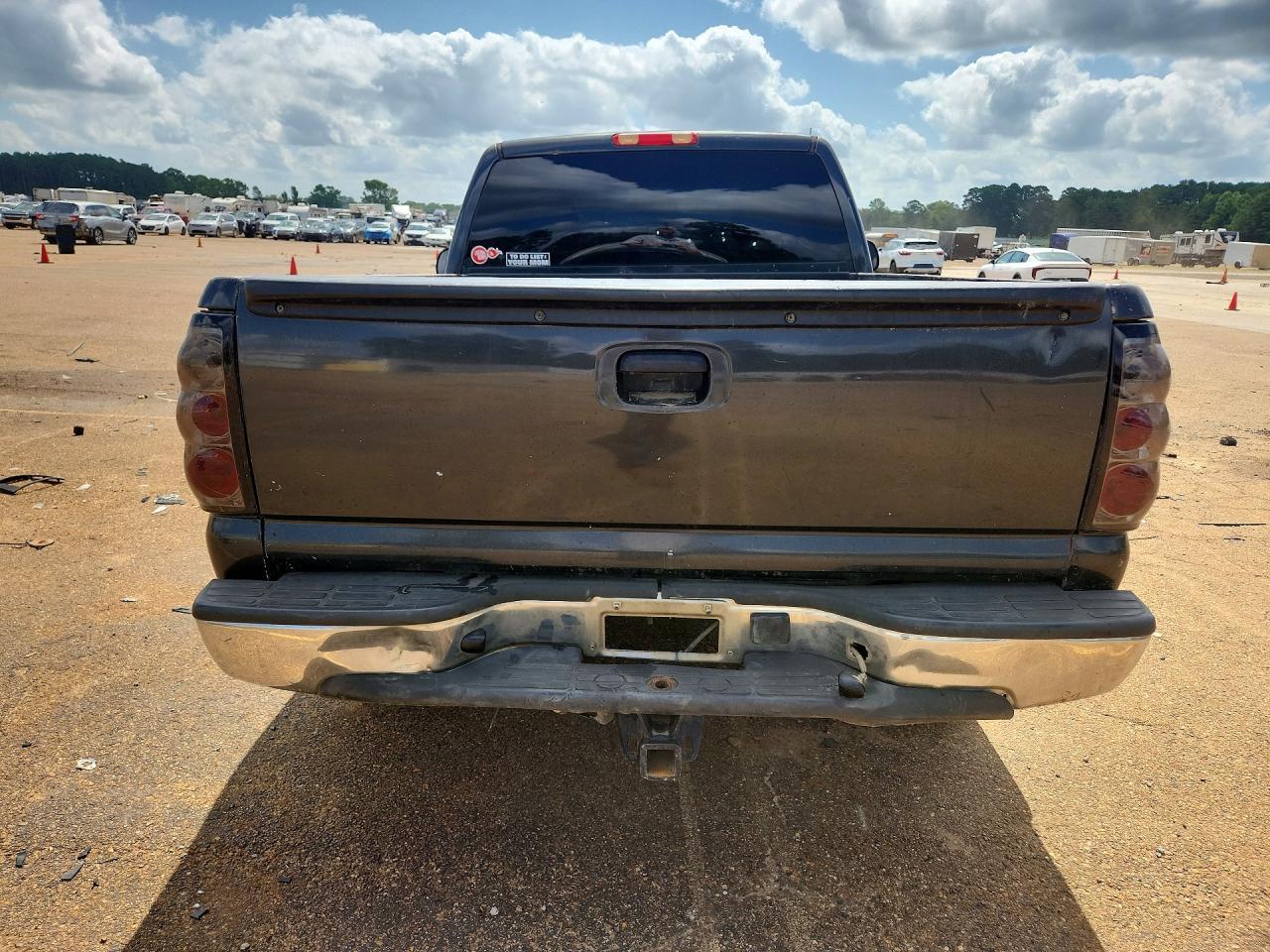 2003 Chevrolet Silverado C1500 - Image 6