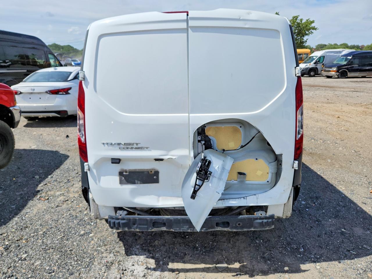 2016 Ford Transit Connect Titanium - Image 6