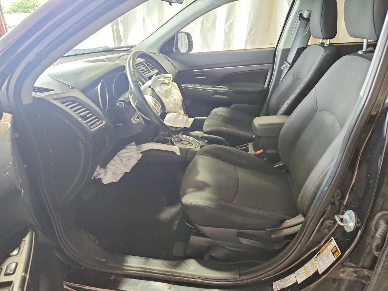 2013 Mitsubishi Outlander Sport Es - Image 7