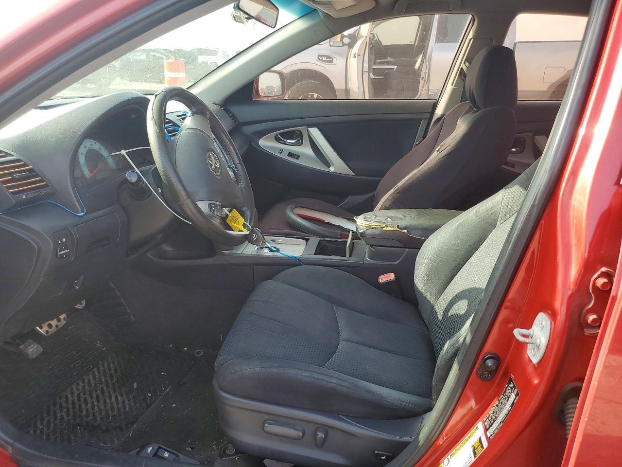 2010 Toyota Camry Se - Фото 7