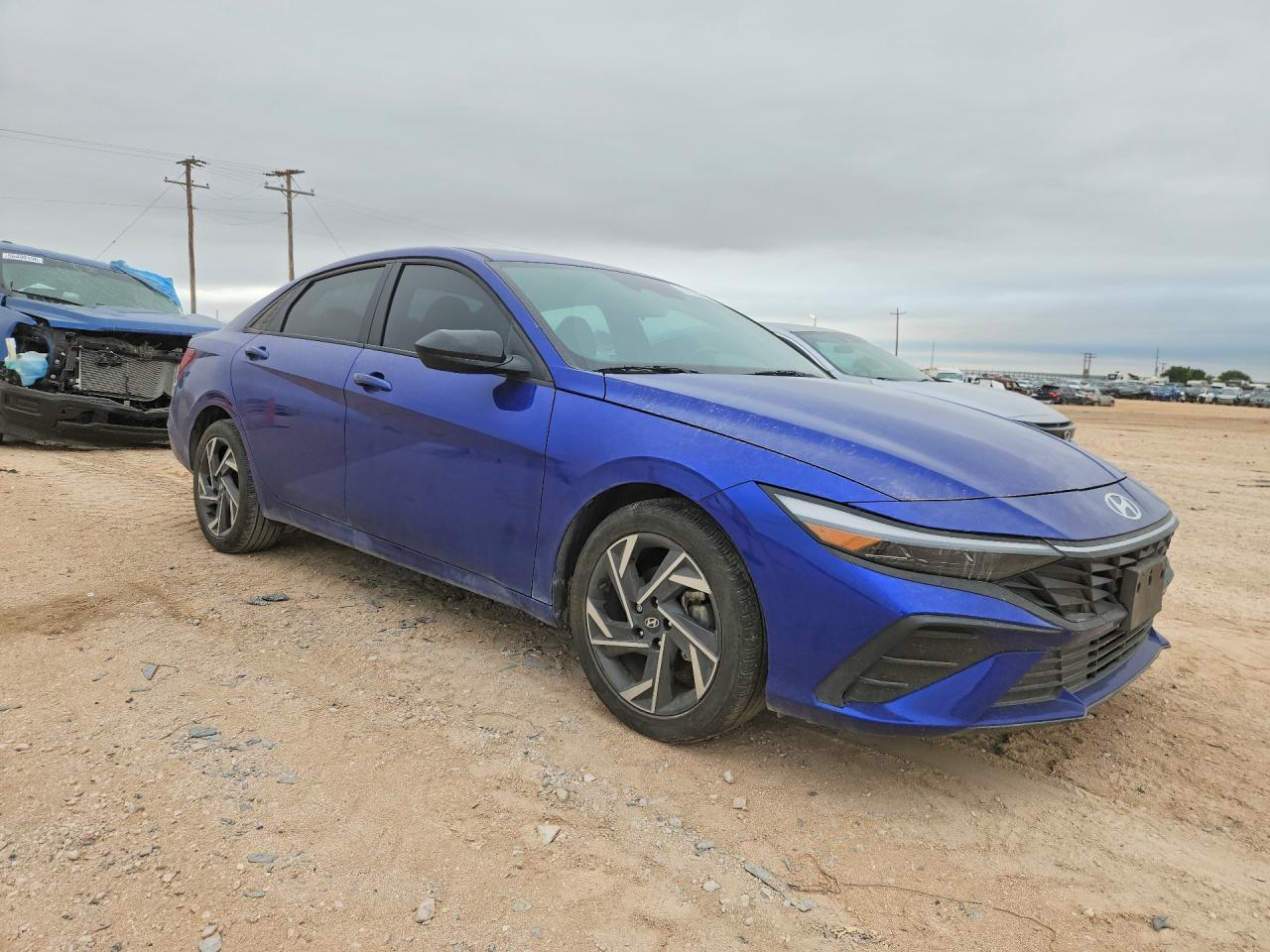 2025 Hyundai Elantra Sel Sport - Фото 4