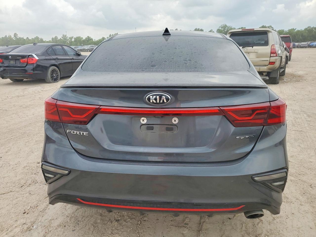 2021 Kia Forte Gt Line - Фото 6