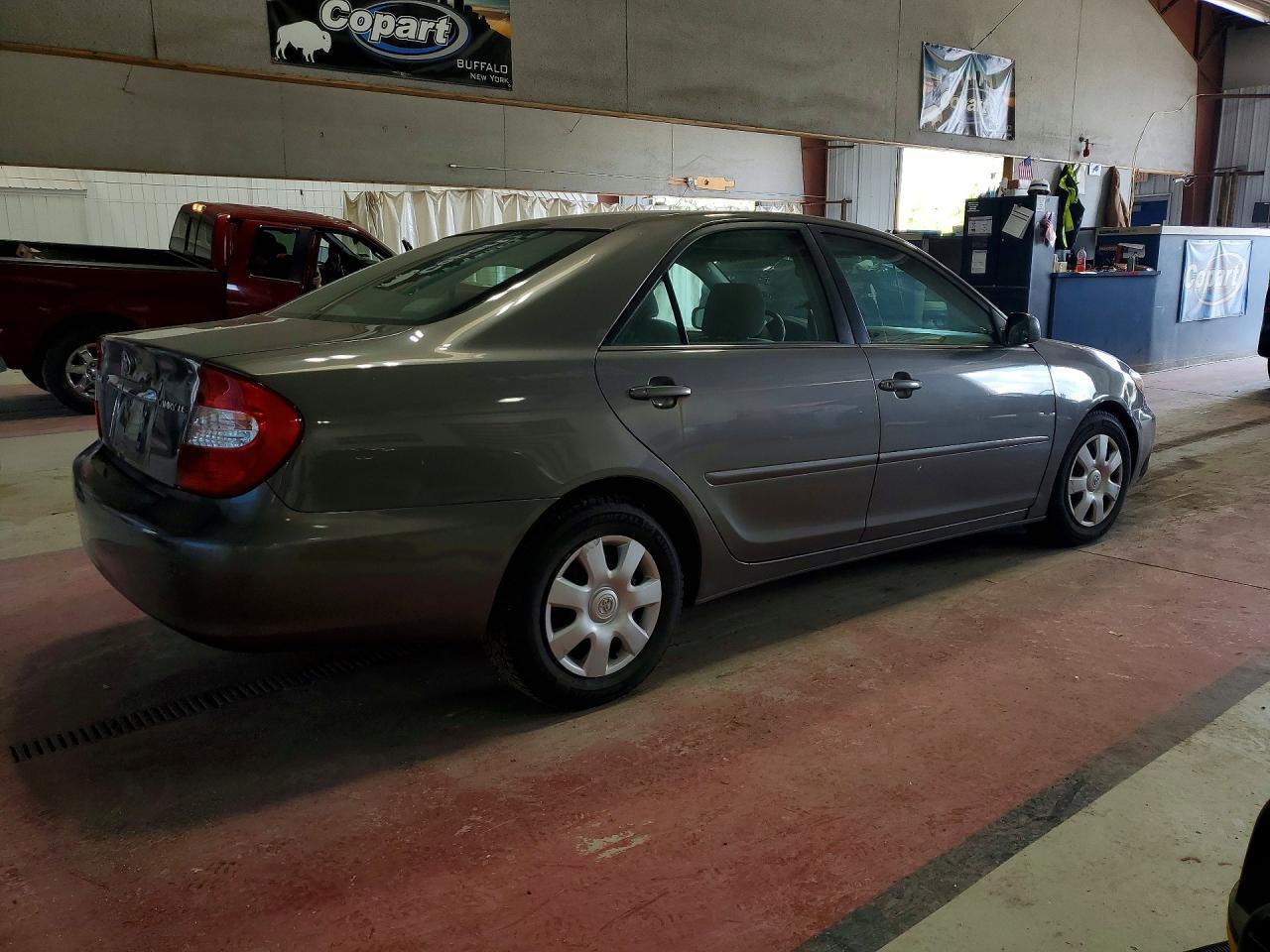 2003 Toyota Camry Le - Фото 3
