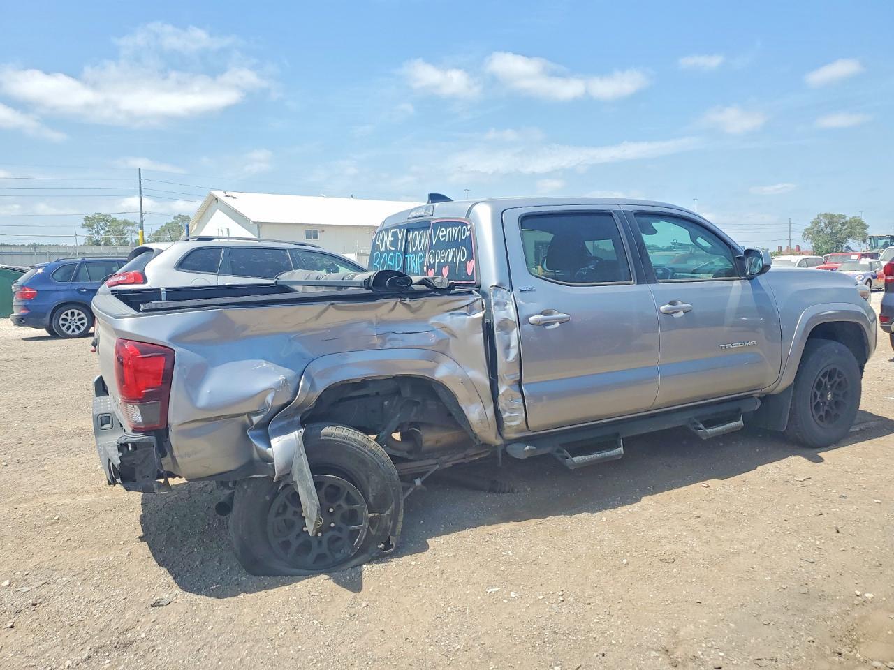 2021 Toyota Tacoma Sr5 V6 - Фото 3