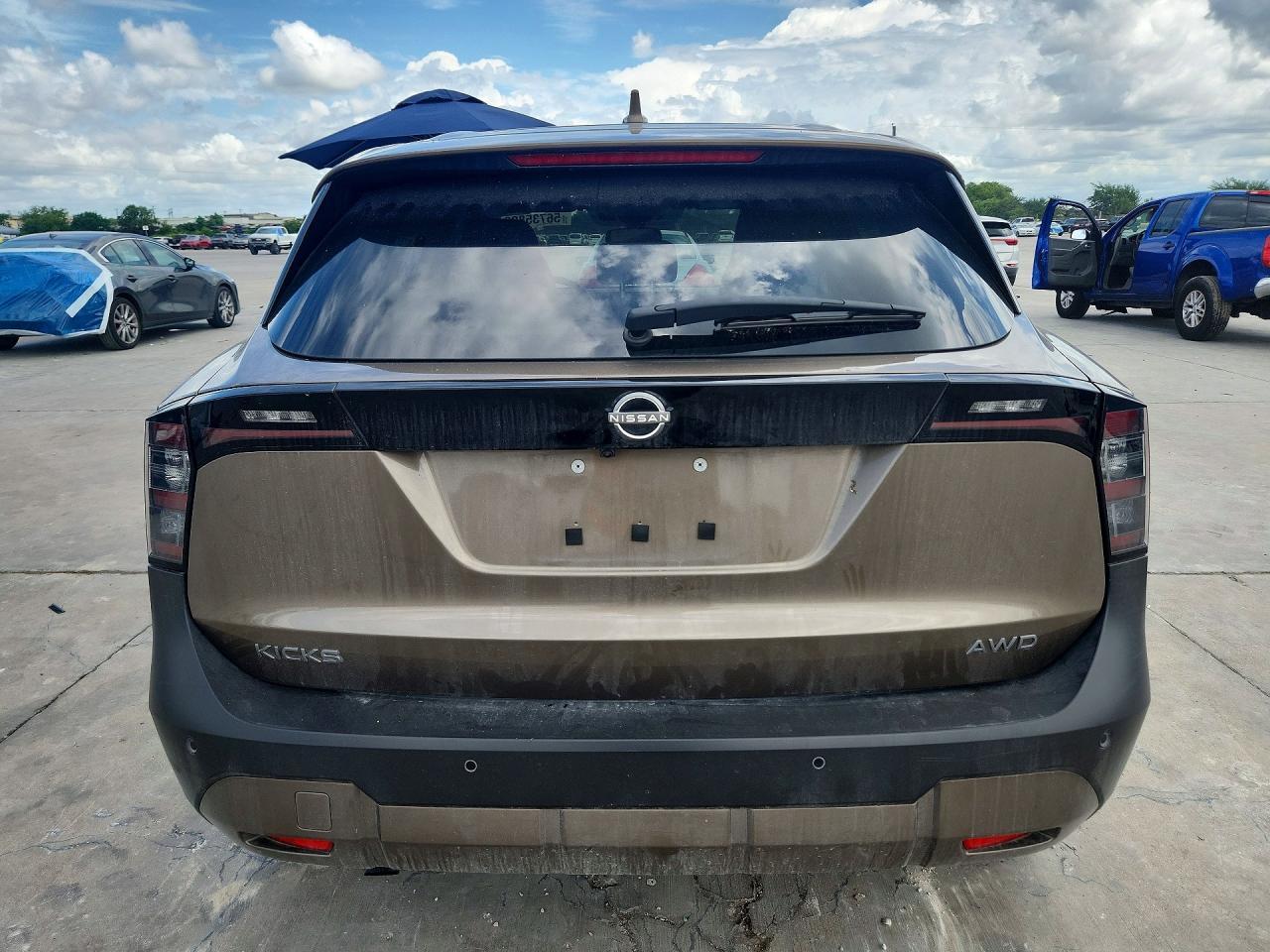 2025 Nissan Kicks Sv - Фото 6