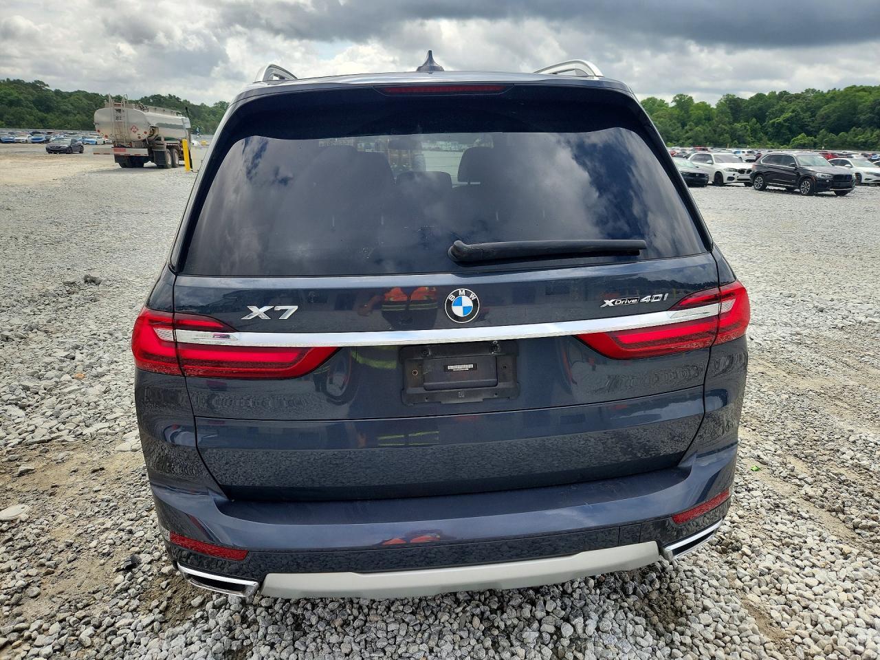 2022 BMW X7 xDrive40I - Фото 6