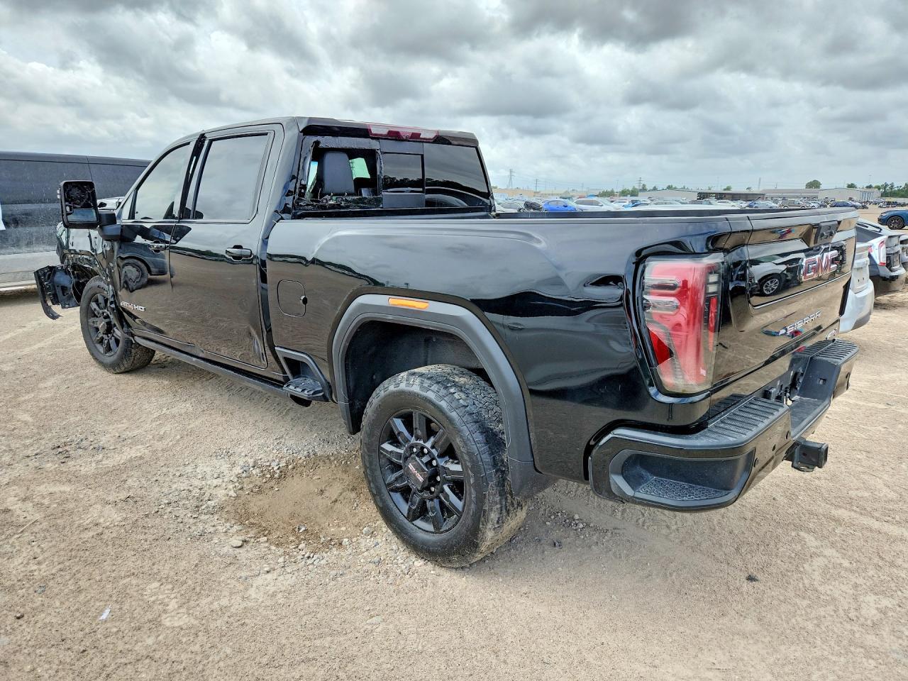 2024 GMC Sierra K3500 At4 - Image 2