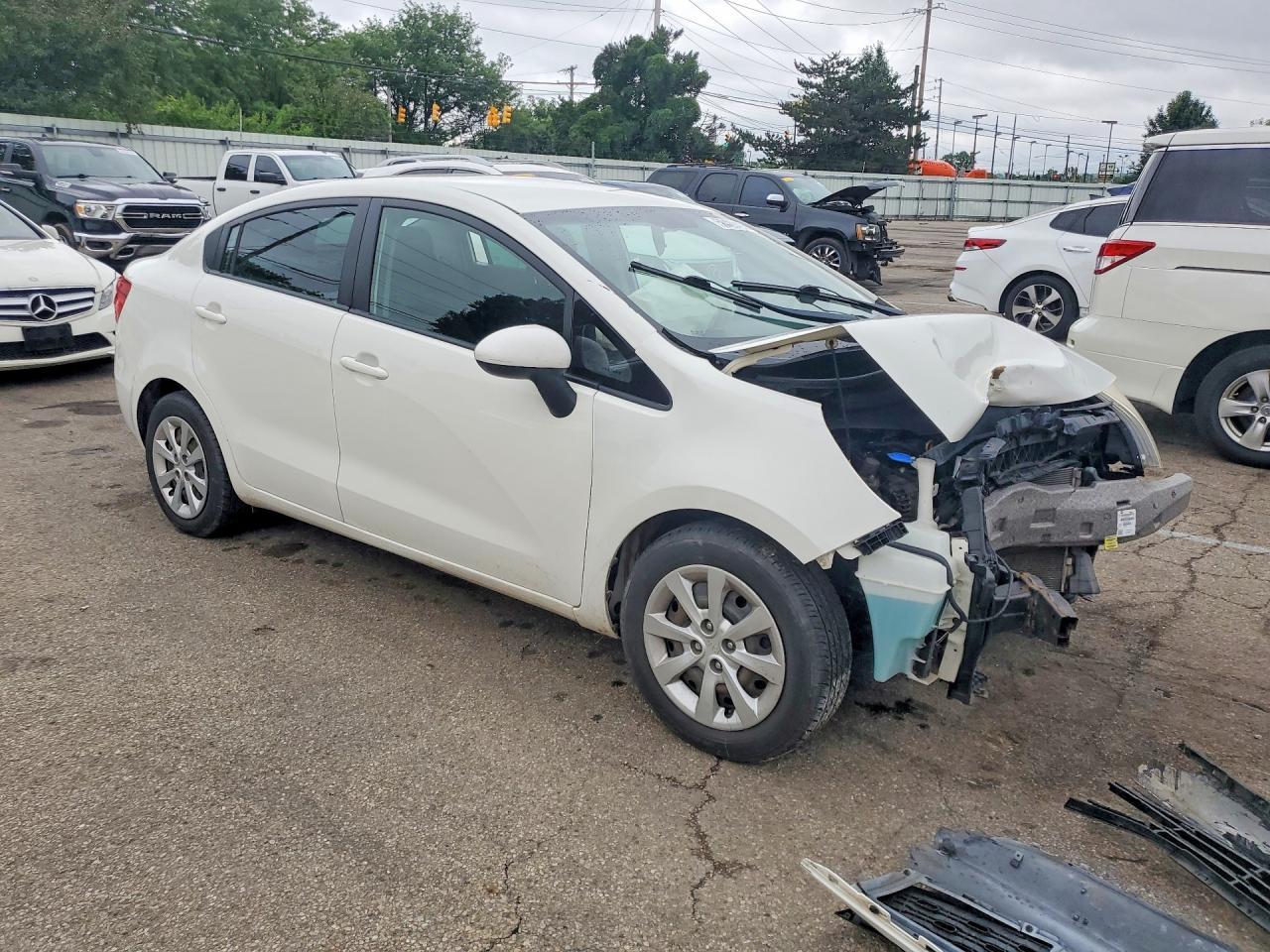 2013 Kia Rio Lx - Фото 4