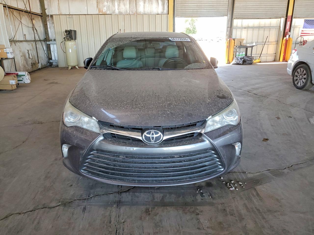 2015 Toyota Camry Le - Фото 5