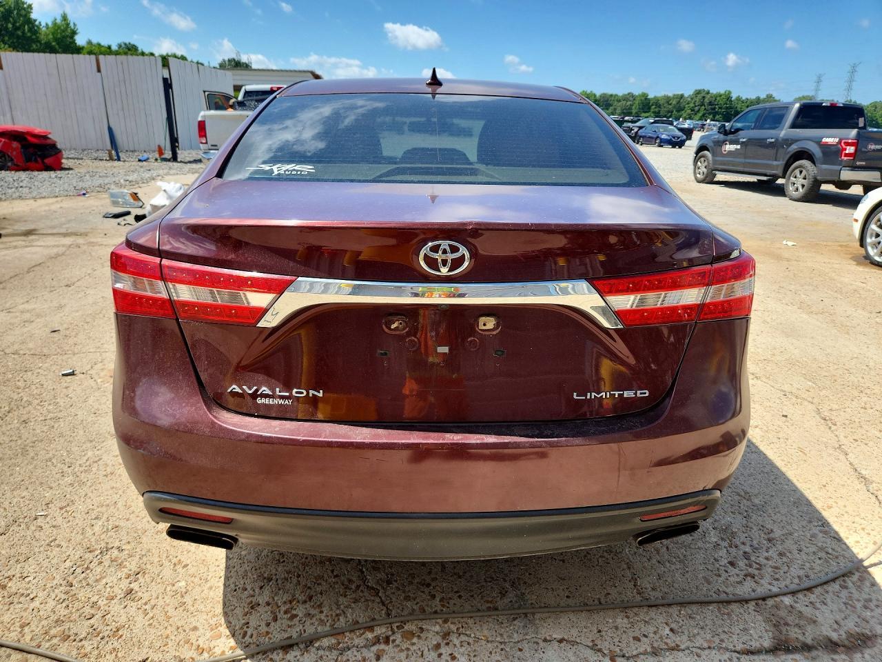 2015 Toyota Avalon Limited - Image 6