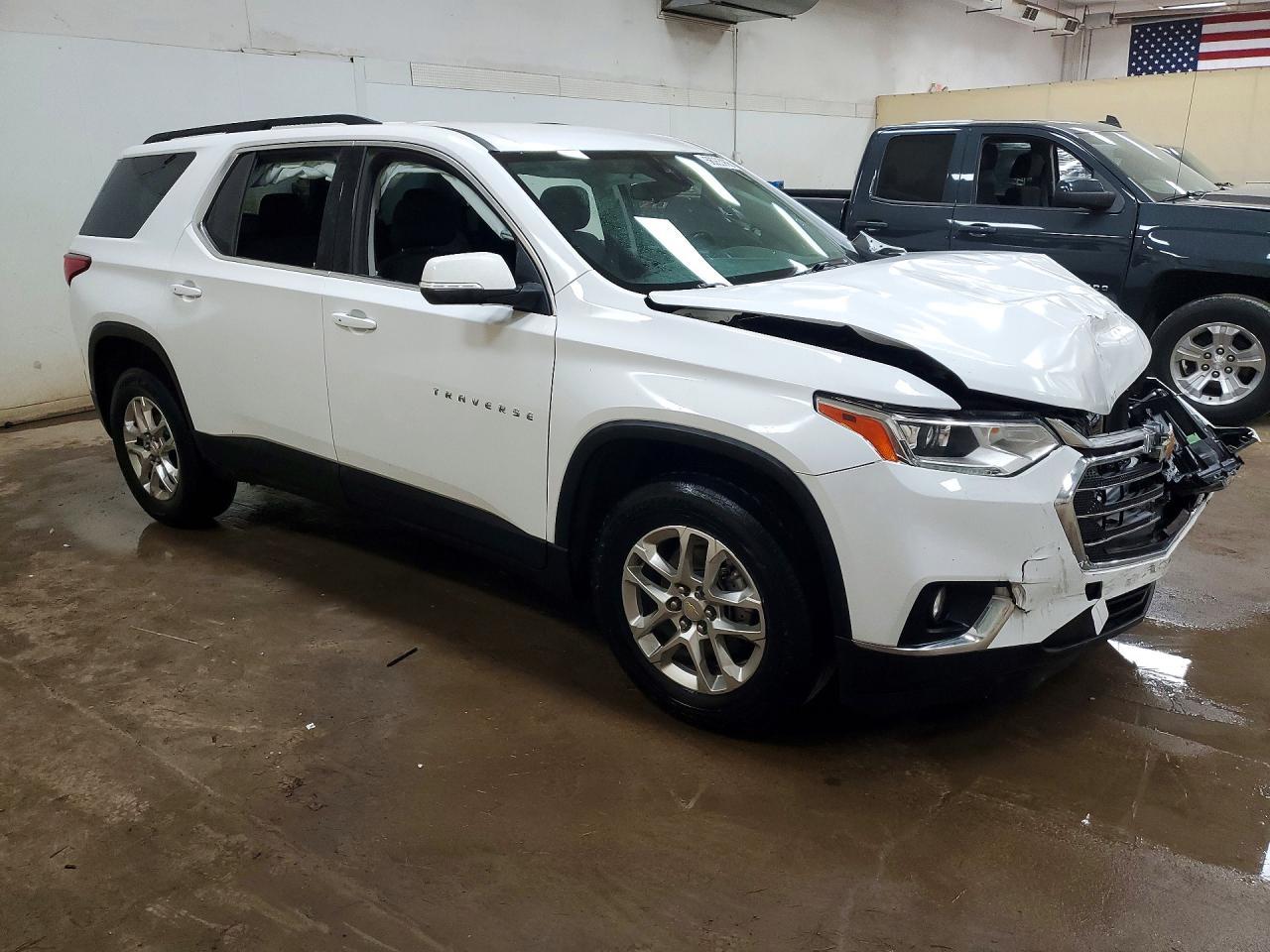 2021 Chevrolet Traverse Lt - Image 4