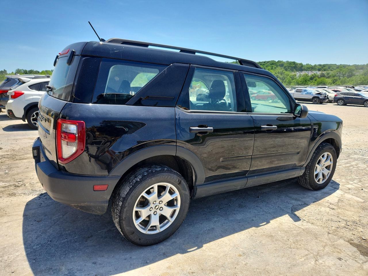 2021 Ford Bronco Sport - Image 3