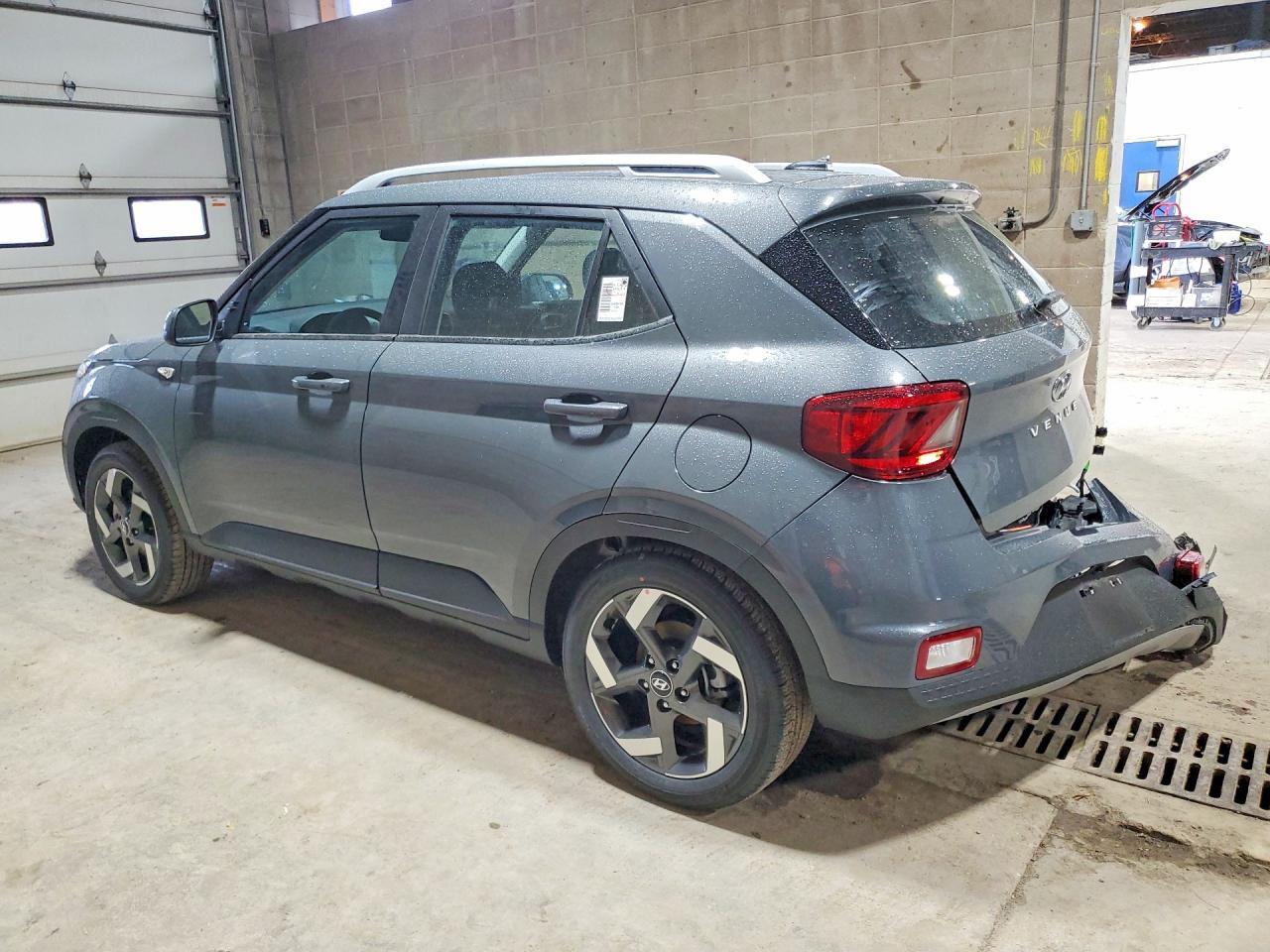 2026 Hyundai Venue Sel - Image 2